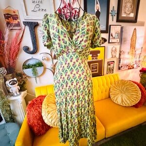 Floral Green Loco Lindo Dress